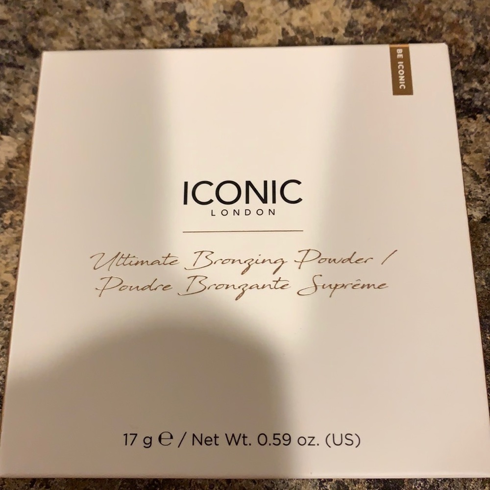 Iconic London bronzing powder